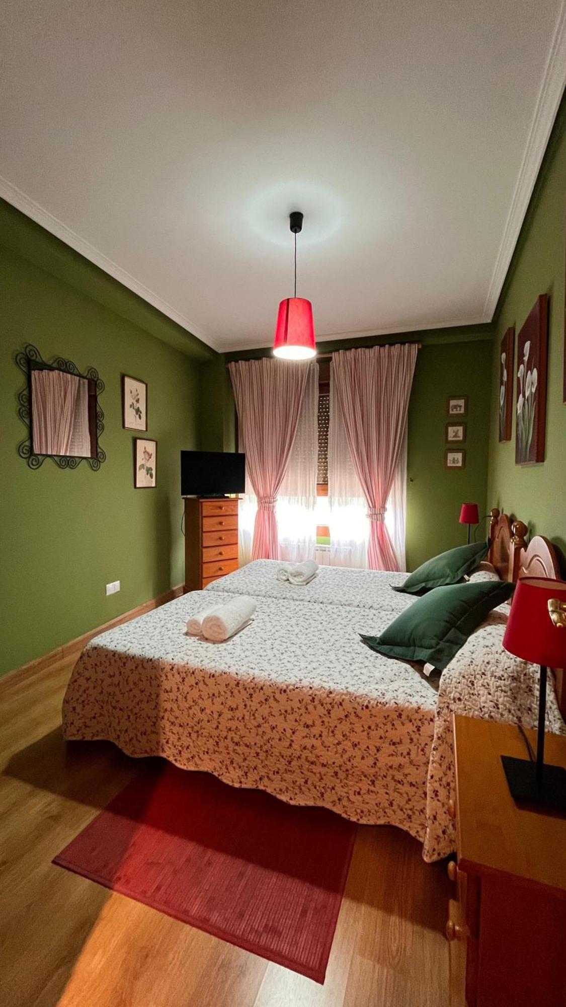 21A02 Coqueto Apartamento Con Garaje Felechosa Exteriör bild